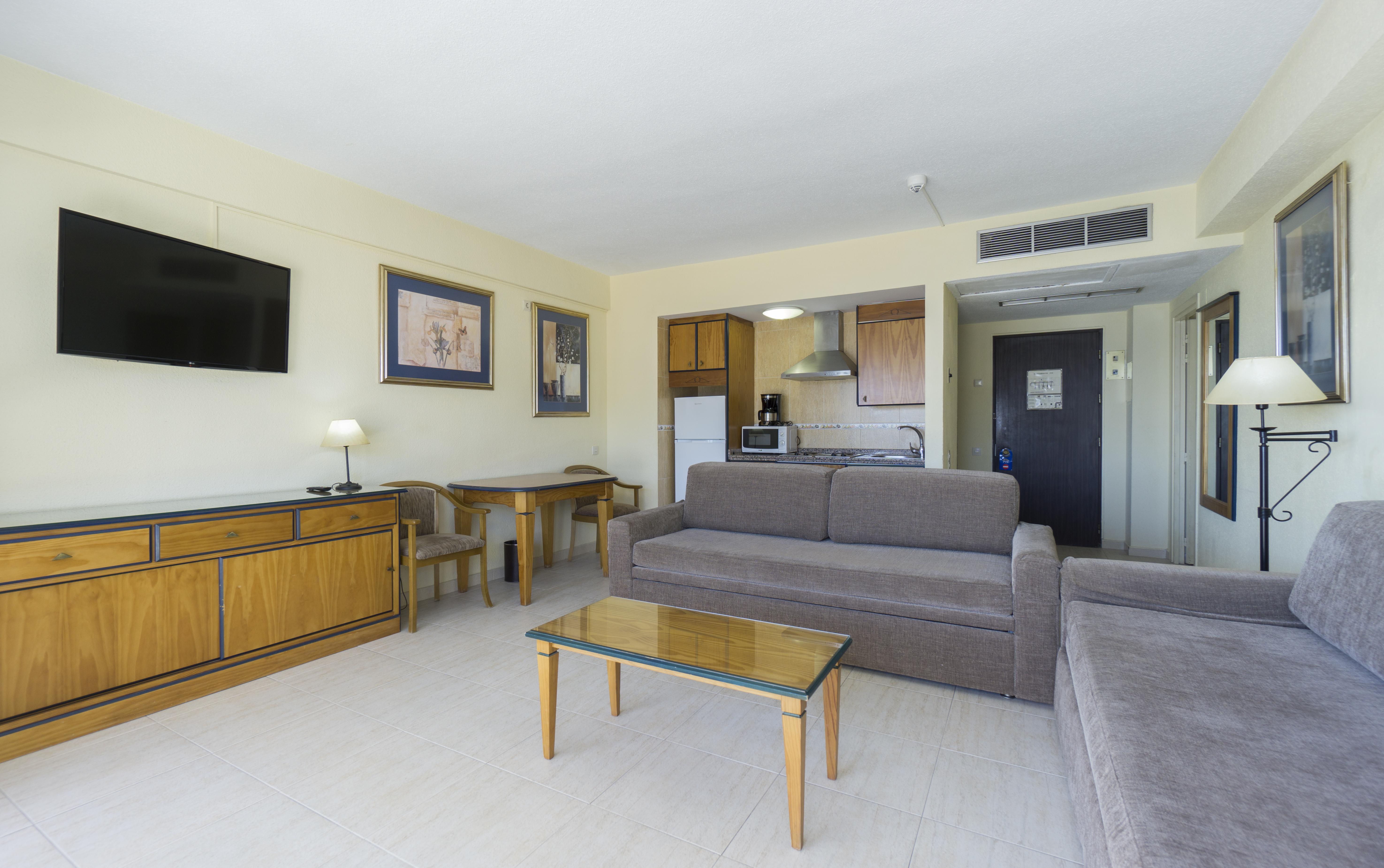 Hotel Apartamentos Pyr Fuengirola Ngoại thất bức ảnh